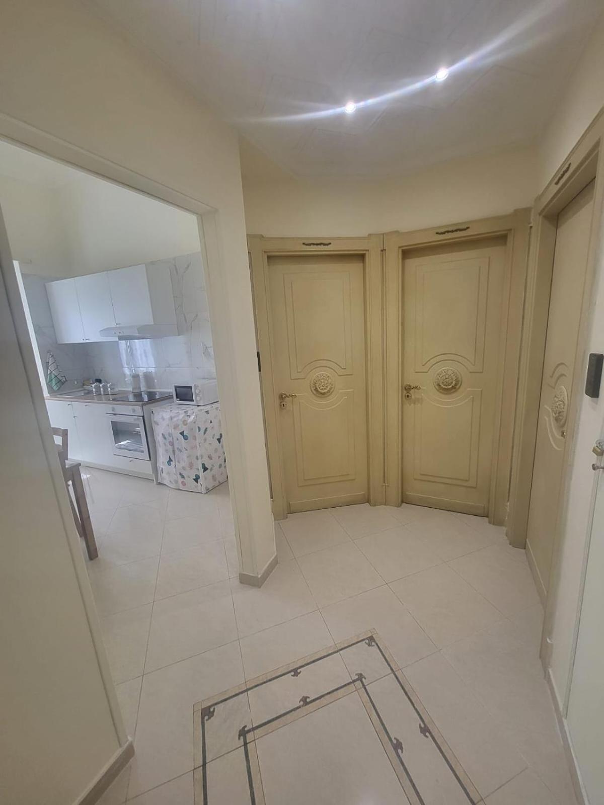 Re Umberto 311 Apartamento Nápoles